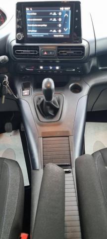 Peugeot Rifter image 1