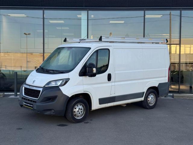 Peugeot Boxer image 1