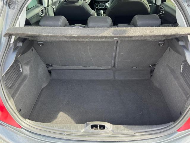 Peugeot 208 image 7