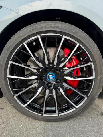 Bmw I4 image 2