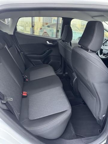 Ford Fiesta image 7
