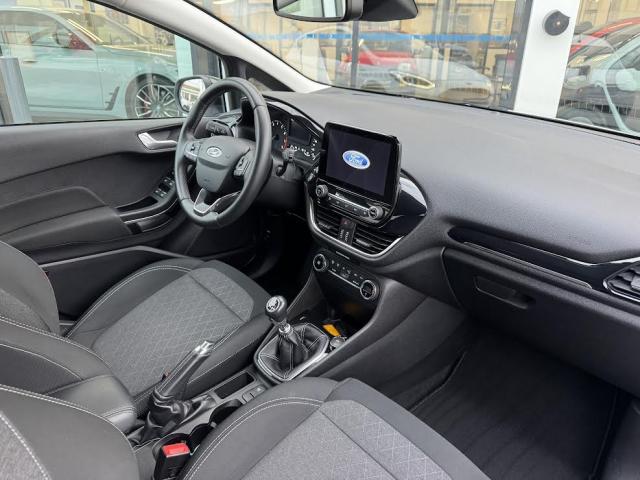 Ford Fiesta image 6