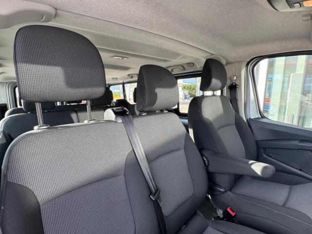 Renault Trafic image 3