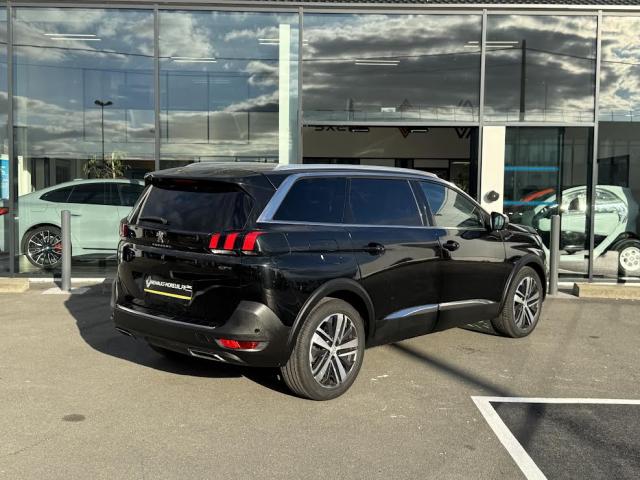 Peugeot 5008 image 3