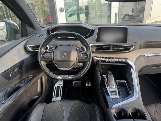 Peugeot 5008 image 2