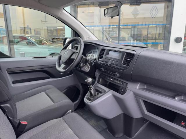 Opel Vivaro image 2