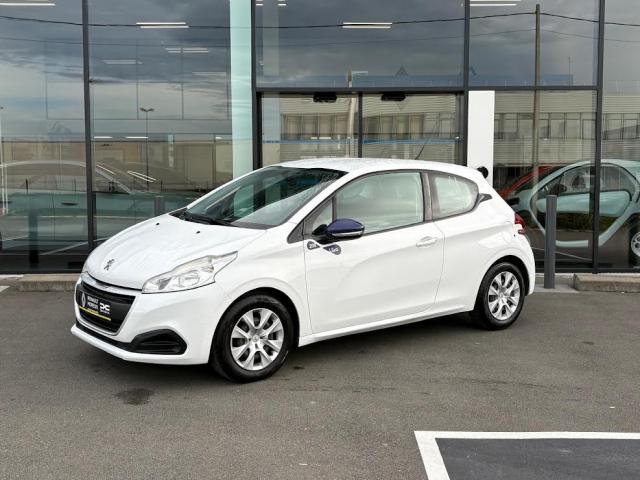Peugeot 208 image 3