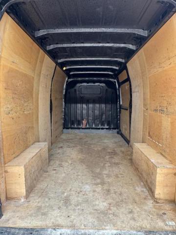 Renault Master image 1