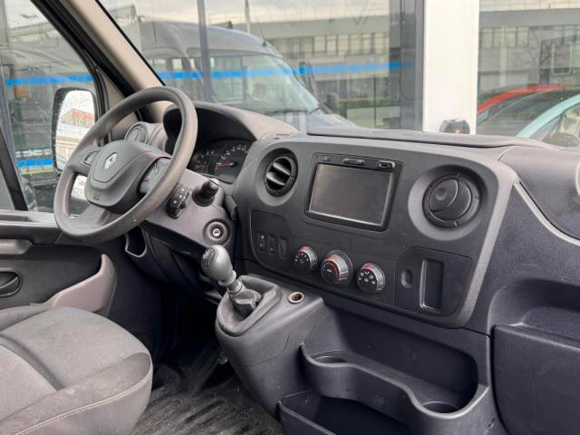 Renault Master image 3