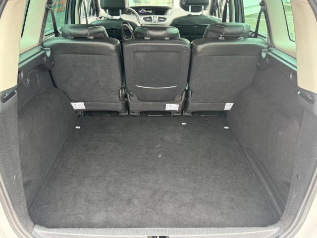 Renault Grand Scénic image 7