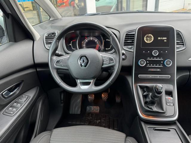 Renault Grand Scénic image 7