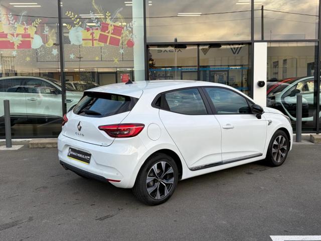 Renault Clio image 6