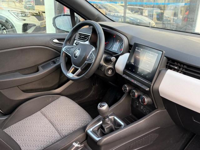 Renault Clio image 3