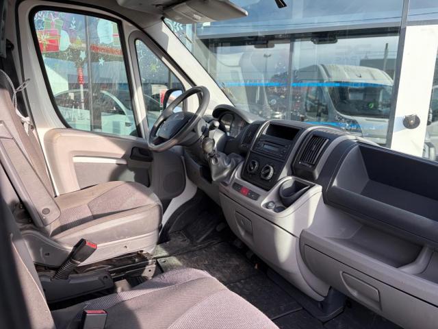 Peugeot Boxer image 3