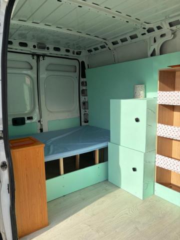 Peugeot Boxer image 1