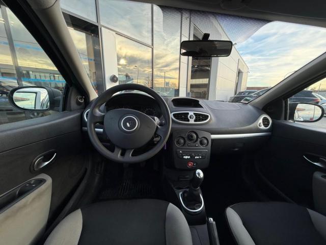 Renault Clio image 8
