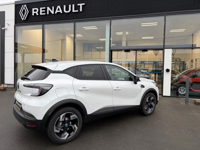 Renault Captur image 1