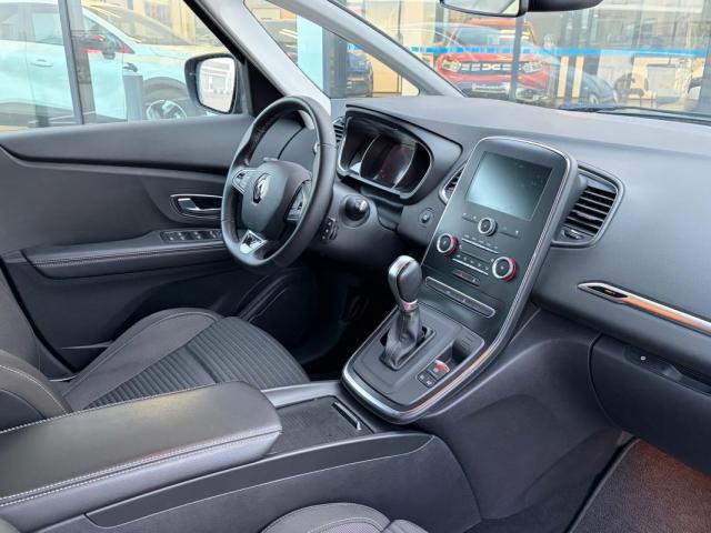Renault Scénic image 1
