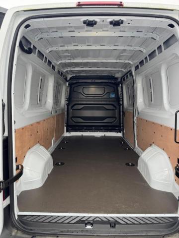 Renault Master image 1