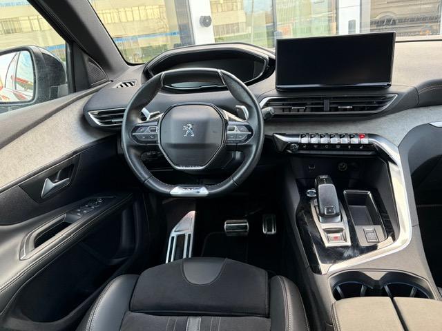 Peugeot 5008 image 5