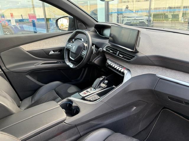 Peugeot 5008 image 3