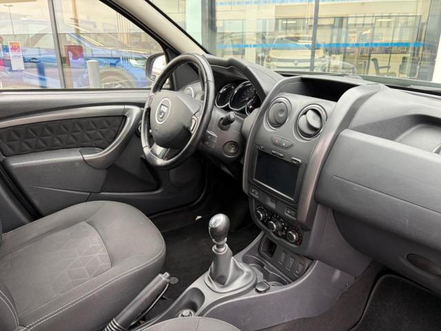 Dacia Duster image 2