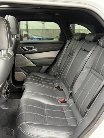 Land Rover Range Rover Velar image 2