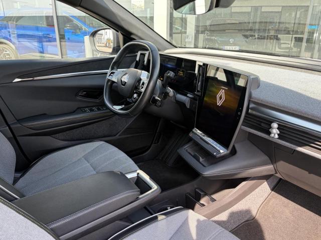 Renault Mégane E-Tech image 2