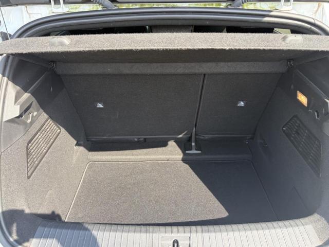 Renault Mégane E-Tech image 7