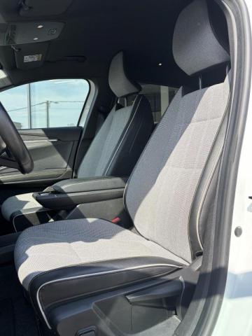 Renault Mégane E-Tech image 1