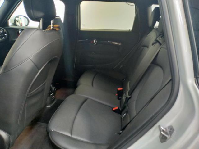Mini Clubman image 7
