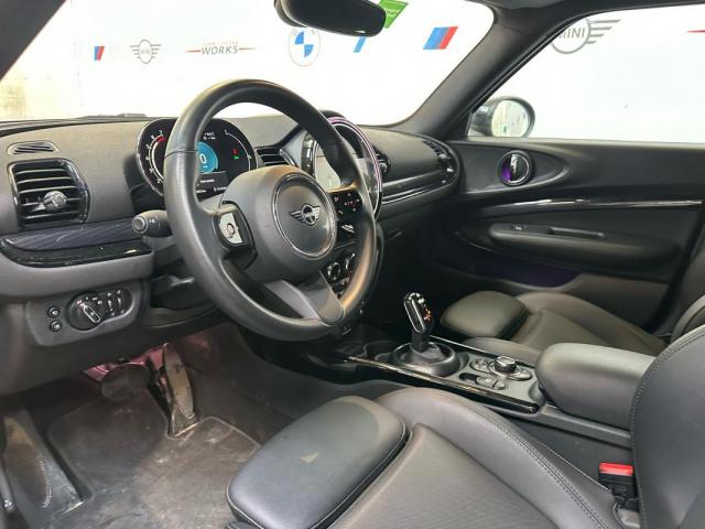 Mini Clubman image 1