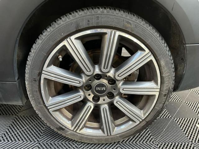 Mini Clubman image 5