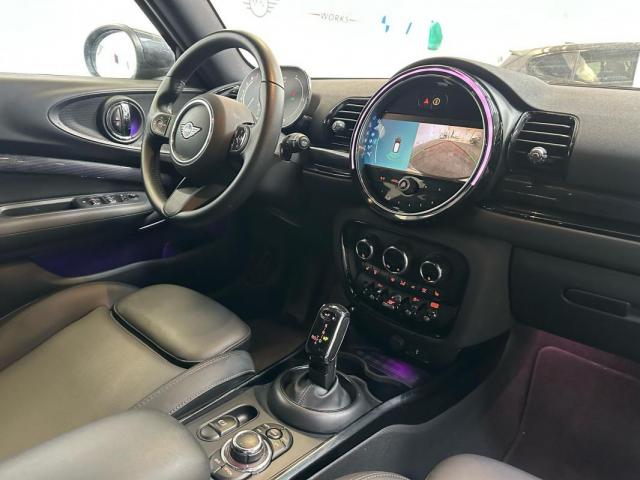 Mini Clubman image 6