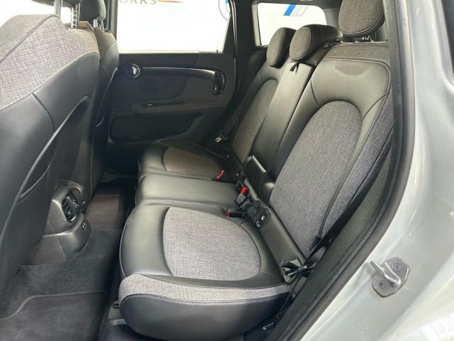 Mini Countryman image 5