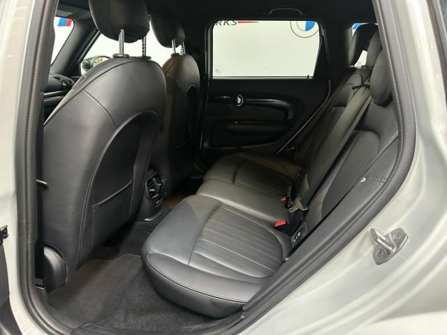 Mini Clubman image 7