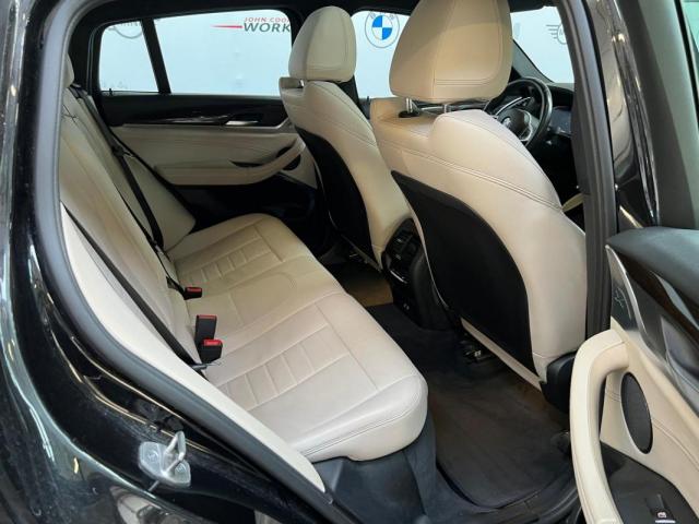 Bmw X4 image 7