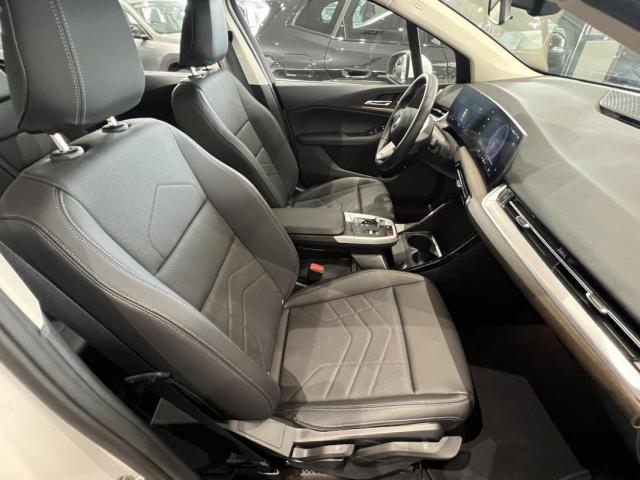 Bmw Serie 2 Active Tourer image 2