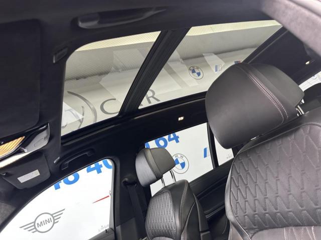 Bmw X7 image 5