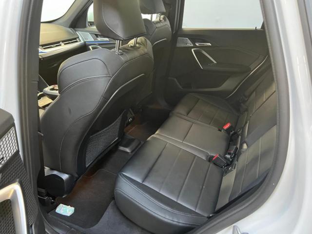 Bmw X1 image 1