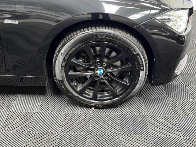Bmw Série 3 image 3