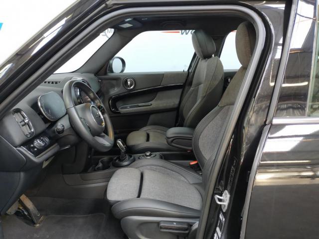 Mini Countryman image 9
