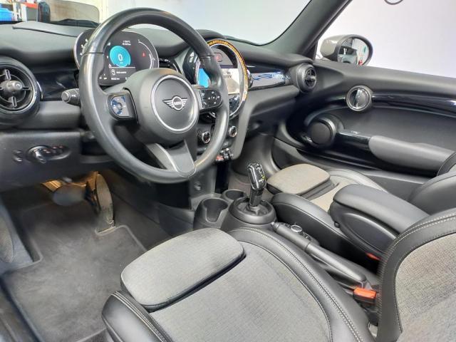 Mini Cabrio image 1