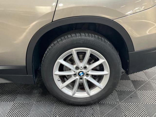 Bmw X1 image 2