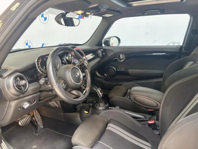 Mini Cooper image 8