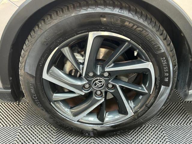 Toyota C-Hr image 4
