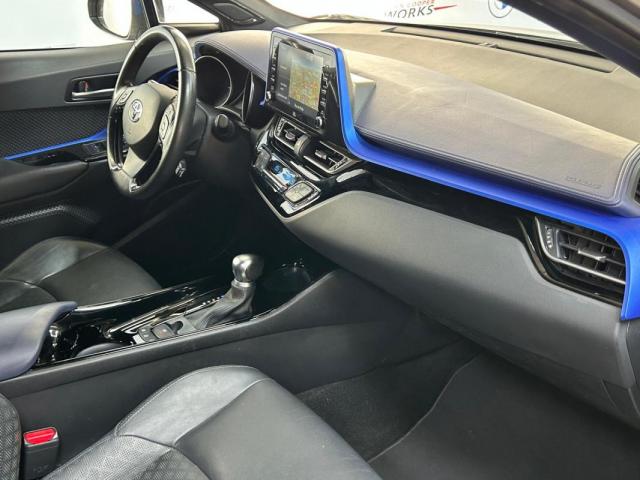 Toyota C-Hr image 3