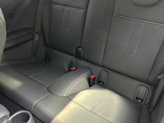 Mini Cooper image 6