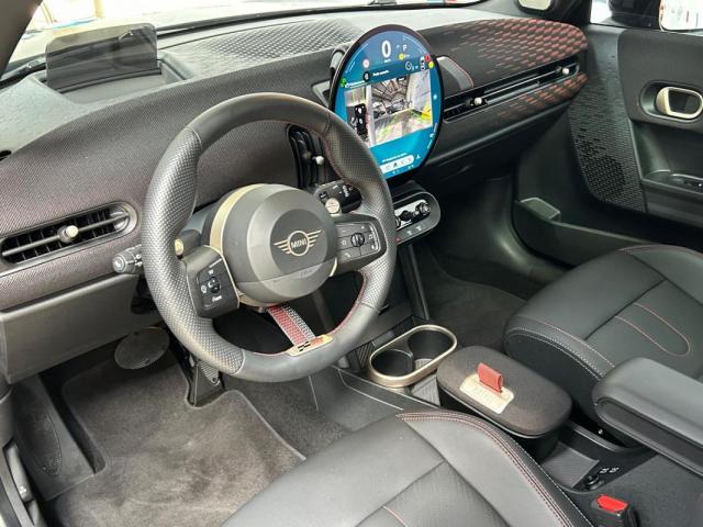 Mini Cooper image 9