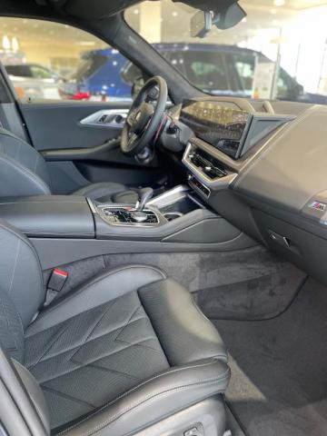 Bmw Xm image 7